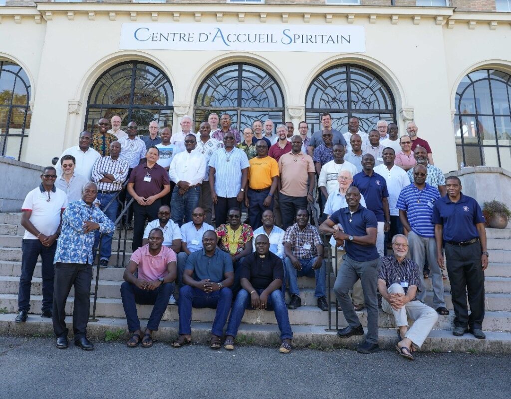 From June 22nd to July 5th, over 50 Spiritans, from around the world, including members of the General Council, elected delegates, and functionaries, gathered at Chevilly Larue, the former Senior Scholasticate of the French Province, on the outskirts of Paris, for the 9th Enlarged General Council (EGC) of the Congregation, to evaluate the implementation of the decisions of the General Chapter and also study new means of strengthening and bringing about the Congregations objectives (SRL 205.3).