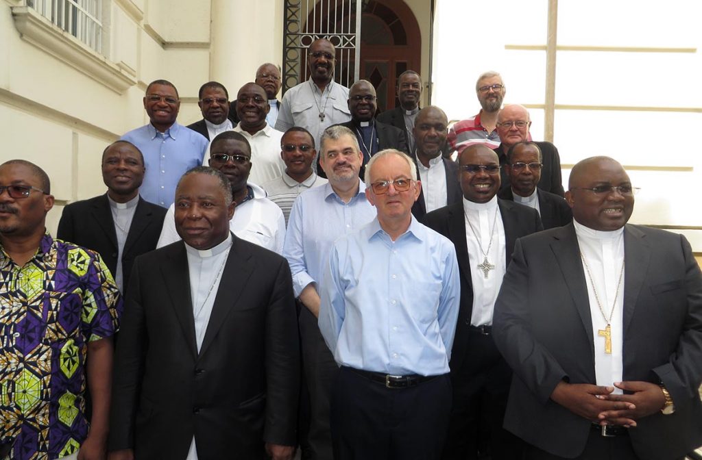 At the end of the ad limina visit to the Vatican, the Bishops of Angola went to the Generalate of the Spiritan Missionaries in Rome this Saturday, to visit John Fogarty, as well as all the General Councillors and Service Coordinators of the Congregation, based in Rome.