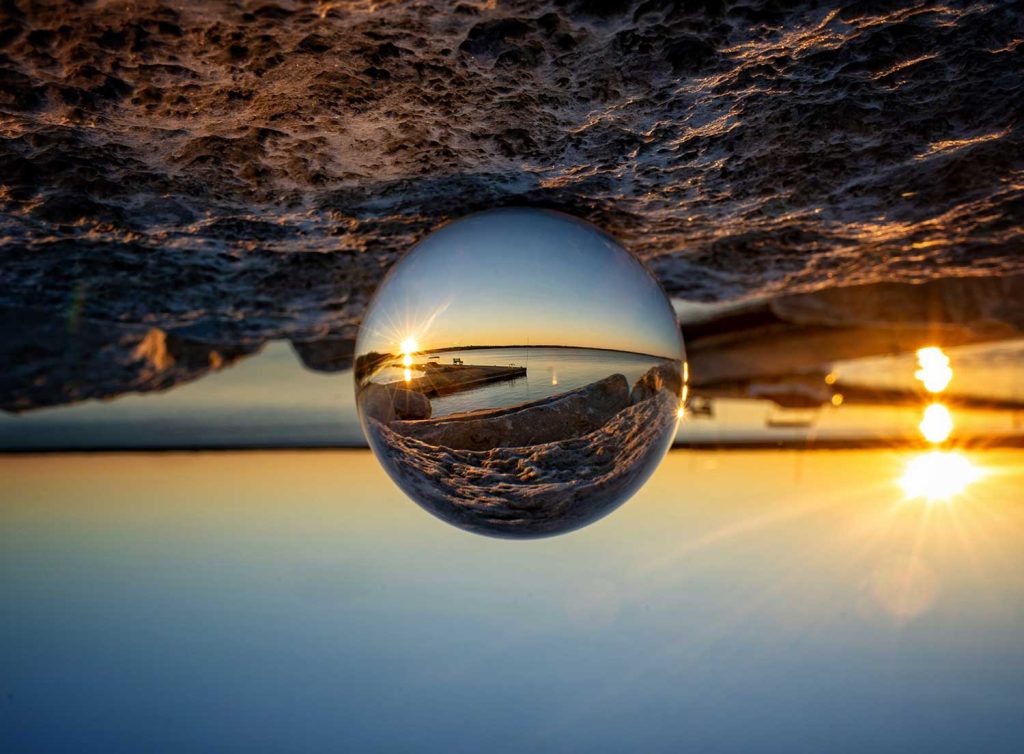 Poullart des Places novena: day 3 (25th of September)
Theme: Detachment from human perspectives